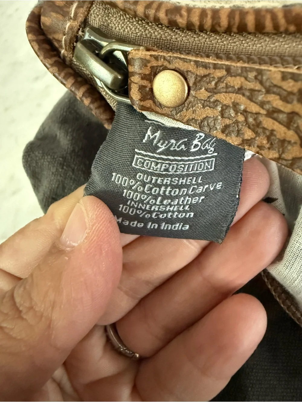 Myra Bags #1523 Floral, Canvas, Hairon/Leather 9.5
